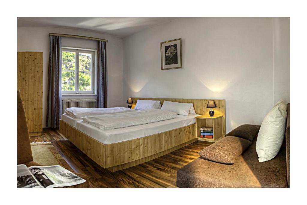 Alpenhotel Oetz Rum bild